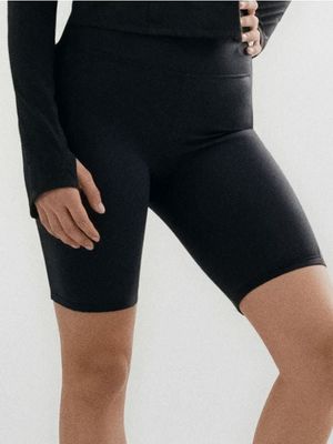 Szorty casual Sinsay ze sklepu: Sinsay w kategorii: Szorty - zdjęcie CC22A15-4CA-6968_627GY