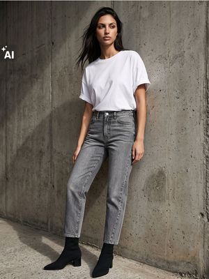 Jeansy damskie Sinsay ze sklepu: Sinsay w kategorii: Jeansy damskie - zdjęcie CC22A15-4CA-6968_646DT