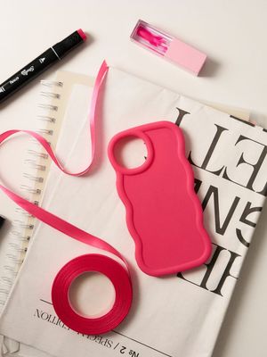 Etui Sinsay ze sklepu: Sinsay w kategorii: Etui - zdjęcie CC22A15-4CA-6968_679JP