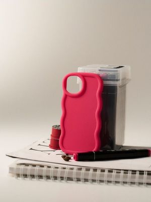 Etui Sinsay ze sklepu: Sinsay w kategorii: Etui - zdjęcie CC22A15-4CA-6968_680JP