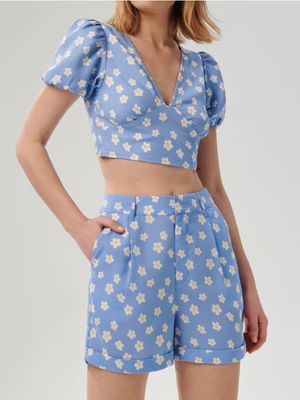 Szorty casual Sinsay ze sklepu: Sinsay w kategorii: Szorty - zdjęcie CC22A15-4CA-6968_6982J