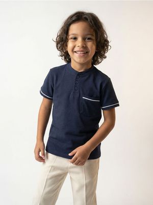T-shirt chłopięce na lato Sinsay ze sklepu: Sinsay w kategorii: T-shirty chłopięce - zdjęcie CC22A15-4CA-6968_737DN