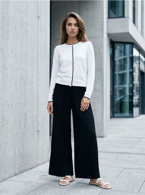 Sweter damski casual na zimę Sinsay ze sklepu: Sinsay w kategorii: Swetry damskie - zdjęcie CC22A15-4CA-6968_755IV