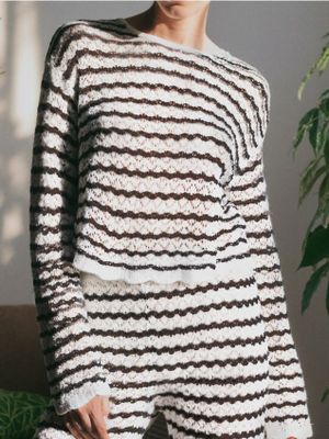 Bluzka damska casual Sinsay ze sklepu: Sinsay w kategorii: Bluzki damskie - zdjęcie CC22A15-4CA-6968_765CZ
