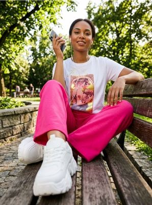 Spodnie damskie casual Sinsay ze sklepu: Sinsay w kategorii: Spodnie damskie - zdjęcie CC22A15-4CA-6968_804HA