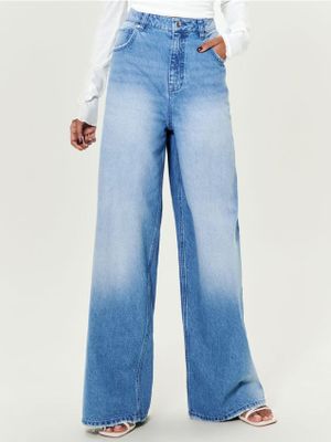 Jeansy damskie w miejskim stylu Sinsay ze sklepu: Sinsay w kategorii: Jeansy damskie - zdjęcie CC22A15-4CA-6968_812DB