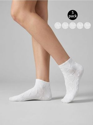 Skarpetki damskie bez wzorów elegancki Sinsay ze sklepu: Sinsay w kategorii: Skarpetki damskie - zdjęcie CC22A15-4CA-6968_834JL