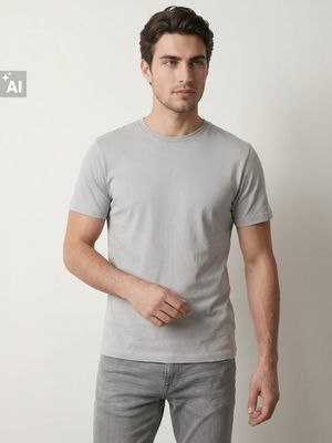 T-shirt męski casualowy Sinsay ze sklepu: Sinsay w kategorii: T-shirty męskie - zdjęcie CC22A15-4CA-6968_839JU