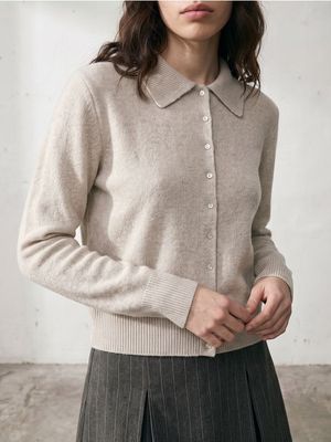Sweter damski Sinsay ze sklepu: Sinsay w kategorii: Swetry damskie - zdjęcie CC22A15-4CA-6968_844JT