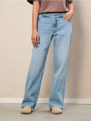 Sinsay - Jeansy damskie w miejskim stylu ze sklepu: Sinsay w kategorii: Jeansy damskie - zdjęcie CC22A15-4CA-6968_876EV
