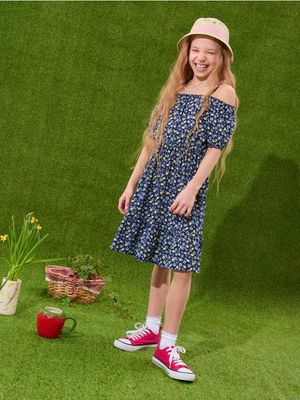 Sukienka dziewczęca letnia Sinsay ze sklepu: Sinsay w kategorii: Sukienki dziewczęce - zdjęcie CC22A15-4CA-6968_889HB