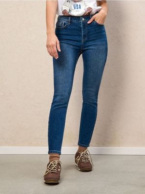 Jeansy damskie Sinsay ze sklepu: Sinsay w kategorii: Jeansy damskie - zdjęcie CC22A15-4CA-6968_892FI