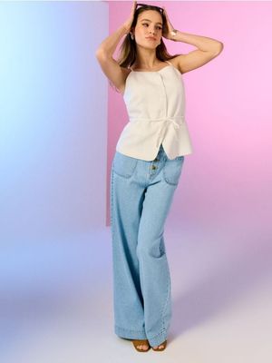 Jeansy damskie na wiosnę Sinsay ze sklepu: Sinsay w kategorii: Jeansy damskie - zdjęcie CC22A15-4CA-6968_917FI