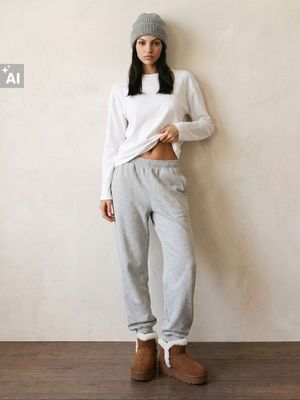 Spodnie damskie Sinsay ze sklepu: Sinsay w kategorii: Spodnie damskie - zdjęcie CC22A15-4CA-6968_917KW