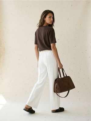 Bluzka damska casual Sinsay ze sklepu: Sinsay w kategorii: Bluzki damskie - zdjęcie CC22A15-4CA-6968_923JR