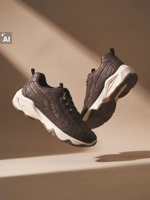 Buty sportowe damskie wiosenne Sinsay ze sklepu: Sinsay w kategorii: Buty sportowe damskie - zdjęcie CC22A15-4CA-6968_945JT