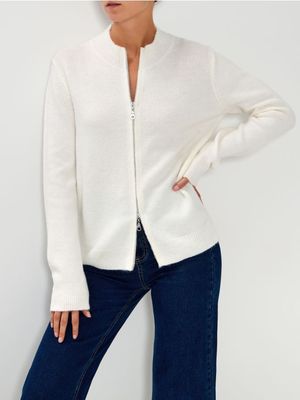 Sweter damski casual na zimę Sinsay ze sklepu: Sinsay w kategorii: Swetry damskie - zdjęcie CC22A15-4CA-6968_989HK