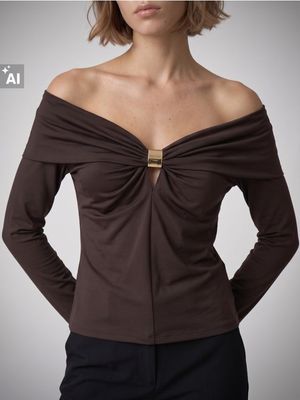 Bluzka damska casual Sinsay ze sklepu: Sinsay w kategorii: Bluzki damskie - zdjęcie CC22A15-4CA-6968_YA538
