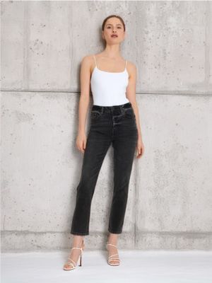 Jeansy damskie w miejskim stylu Sinsay ze sklepu: Sinsay w kategorii: Jeansy damskie - zdjęcie CC22A15-4CA-6968_ZA988