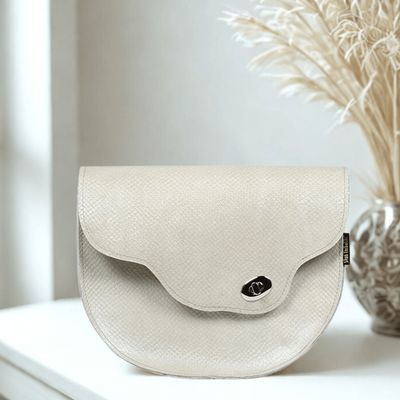 Listonoszka elegancka ze sklepu: Słoń Torbalski w kategorii: Listonoszki - zdjęcie D5E38AE-345-3032_46359