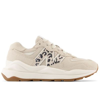 Buty sportowe damskie na wiosnę New Balance ze sklepu: streetstyle24.pl w kategorii: Buty sportowe damskie - zdjęcie E12E2BE-C1C-9438_3229092