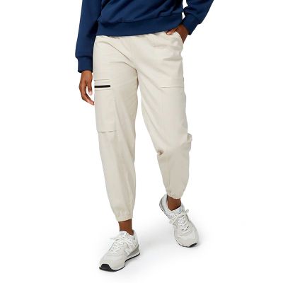 Spodnie damskie sportowe New Balance ze sklepu: streetstyle24.pl w kategorii: Spodnie damskie