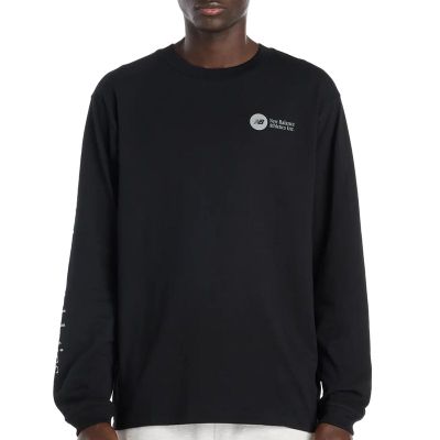 czarny Bluza męska w sportowym stylu New Balance ze sklepu: streetstyle24.pl w kategorii: Bluzy męskie