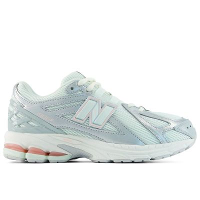 Buty sportowe damskie na wiosnę New Balance ze sklepu: streetstyle24.pl w kategorii: Buty sportowe damskie - zdjęcie E12E2BE-C1C-9438_3243960