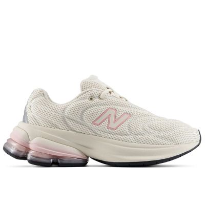 Buty sportowe damskie na wiosnę New Balance ze sklepu: streetstyle24.pl w kategorii: Buty sportowe damskie - zdjęcie E12E2BE-C1C-9438_3244005
