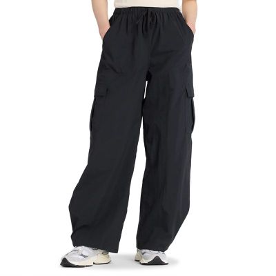 Spodnie damskie New Balance ze sklepu: streetstyle24.pl w kategorii: Spodnie damskie - zdjęcie E12E2BE-C1C-9438_3244033