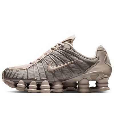 Buty sportowe damskie na wiosnę Nike ze sklepu: streetstyle24.pl w kategorii: Buty sportowe damskie - zdjęcie E12E2BE-C1C-9438_3244718