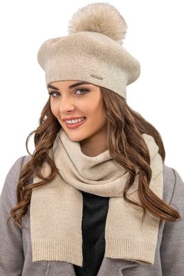 Beret damski Vivisence ze sklepu: kontri.pl w kategorii: Berety damskie - zdjęcie E1A5966-47C-7221_18585