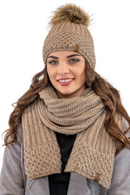 Vivisence - Komplet czapka i szalik ze sklepu: kontri.pl w kategorii: Komplety czapka i szalik damskie - zdjęcie E1A5966-47C-7221_18664