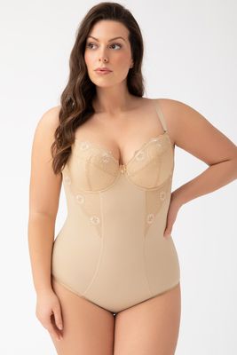Body damskie Gorsenia ze sklepu: kontri.pl w kategorii: Body damskie - zdjęcie E1A5966-47C-7221_2468