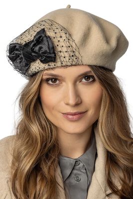 Beret damski Vivisence ze sklepu: kontri.pl w kategorii: Berety damskie - zdjęcie E1A5966-47C-7221_33277