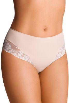 Majtki damskie eleganckie Emili ze sklepu: kontri.pl w kategorii: Majtki damskie - zdjęcie E1A5966-47C-7221_42013