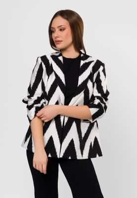 Marynarka casual Molton ze sklepu: Molton w kategorii: Marynarki damskie - zdjęcie FE81C0-28E-12733_15998