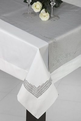 Obrus/bieżnik EUROFIRANY ze sklepu: lenaodniemowlakadoszkolniaka.pl w kategorii: Obrusy i bieżniki