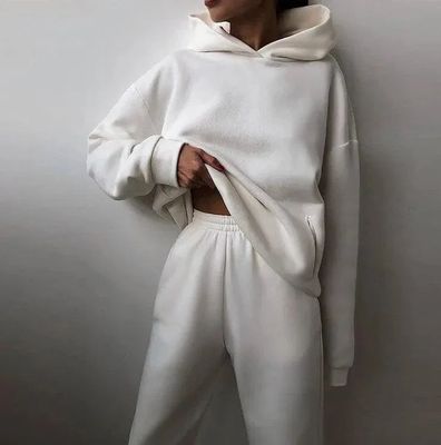 Dres damski Intimica ze sklepu: Intimica.pl w kategorii: Dresy damskie - zdjęcie WP-ADS-RTKIFPPPR_8703875744073