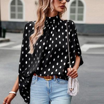 Bluzka damska casual Intimica ze sklepu: Intimica.pl w kategorii: Bluzki damskie - zdjęcie WP-ADS-RTKIFPPPR_9235702415689