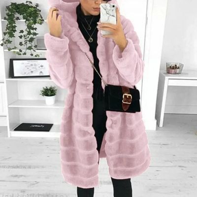 Płaszcz damski casual Intimica ze sklepu: Intimica.pl w kategorii: Płaszcze damskie - zdjęcie WP-ADS-RTKIFPPPR_9299208798537