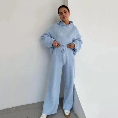Dres damski casual Intimica ze sklepu: Intimica.pl w kategorii: Dresy damskie - zdjęcie WP-ADS-RTKIFPPPR_9419285070153