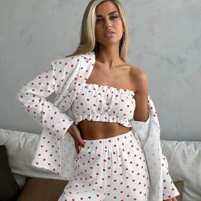 Komplet casualowy Intimica ze sklepu: Intimica.pl w kategorii: Komplety i garnitury damskie - zdjęcie WP-ADS-RTKIFPPPR_9422572421449