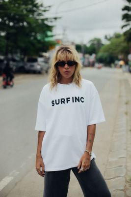 Bluzka damska Surf Inc. ze sklepu: Surf Inc w kategorii: Bluzki damskie - zdjęcie WP-ADS-UGZXOURBE_1046