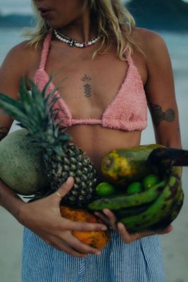 Bluzka damska Surf Inc. ze sklepu: Surf Inc w kategorii: Bluzki damskie - zdjęcie WP-ADS-UGZXOURBE_1100