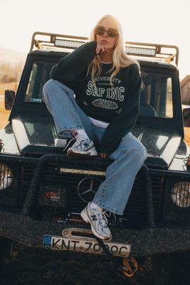 Bluza damska w stylu młodzieżowym Surf Inc. ze sklepu: Surf Inc w kategorii: Bluzy damskie - zdjęcie WP-ADS-UGZXOURBE_2051