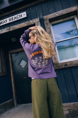 Bluzka damska młodzieżowa Surf Inc. ze sklepu: Surf Inc w kategorii: Bluzki damskie - zdjęcie WP-ADS-UGZXOURBE_2078