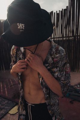Czapka z daszkiem męska Surf Inc. ze sklepu: Surf Inc w kategorii: Czapki z daszkiem męskie - zdjęcie WP-ADS-UGZXOURBE_353