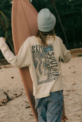 Bluzka damska Surf Inc. ze sklepu: Surf Inc w kategorii: Bluzki damskie - zdjęcie WP-ADS-UGZXOURBE_637