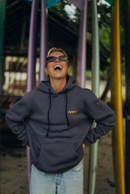 Bluza damska młodzieżowa Surf Inc. ze sklepu: Surf Inc w kategorii: Bluzy damskie - zdjęcie WP-ADS-UGZXOURBE_987